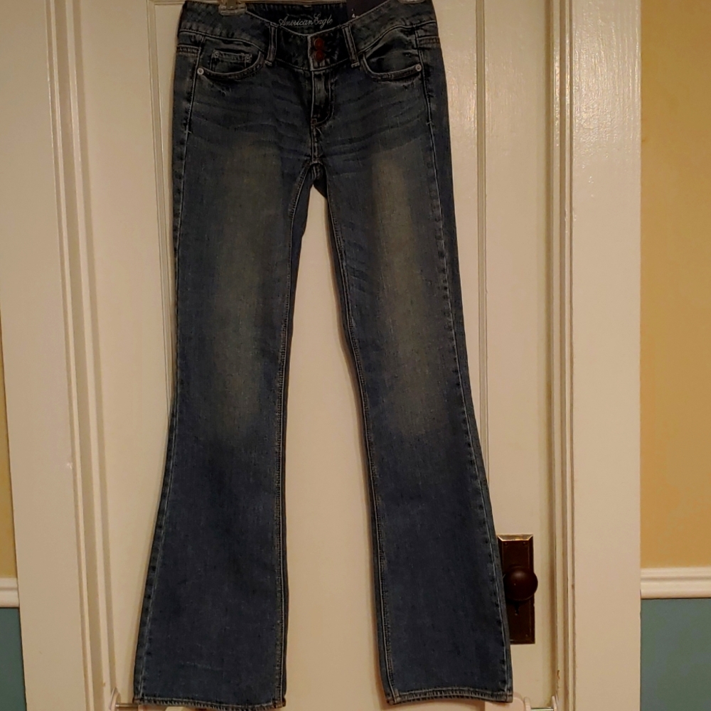 NWT American Eagle Jeans